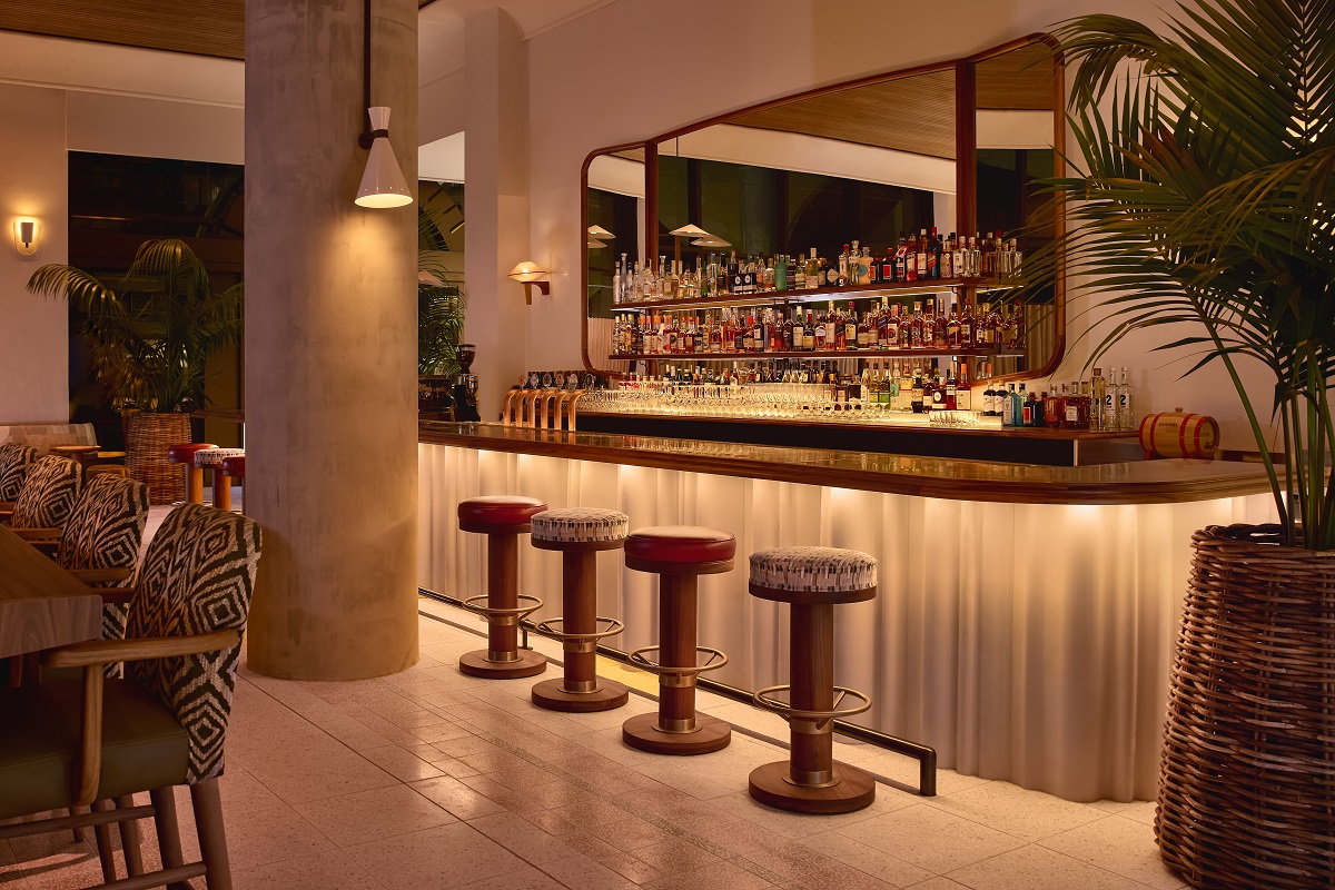 LiTO Bar in Mondrian Gold Coast