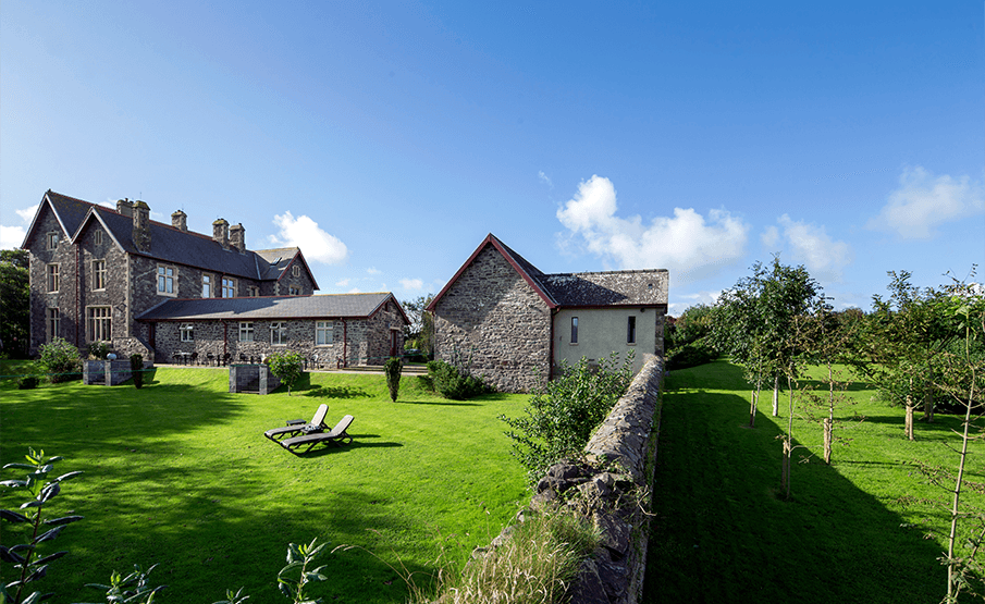 Six Summer Retreats I Historic Hotels...